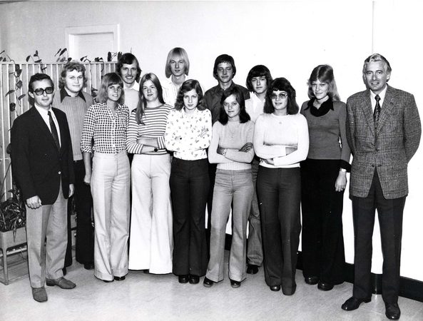 Kontorelever, 1974